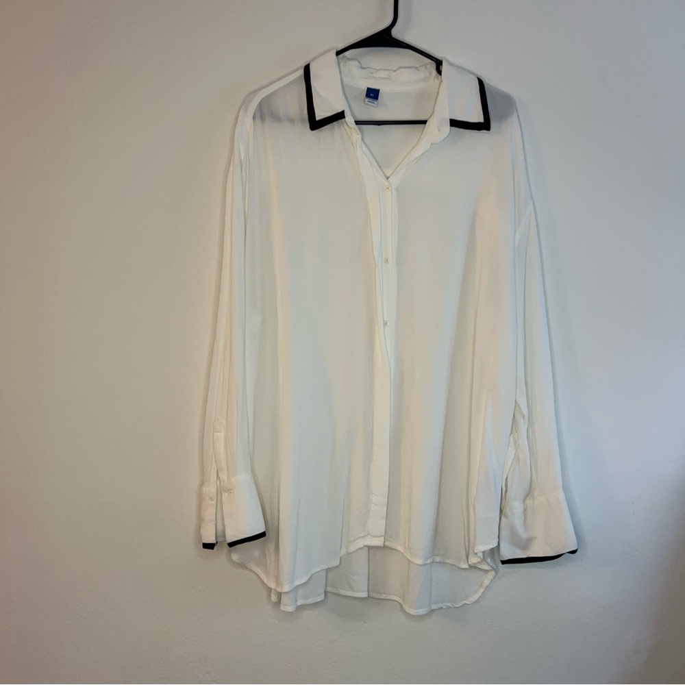 Old Navy White Shirt with Black Accents